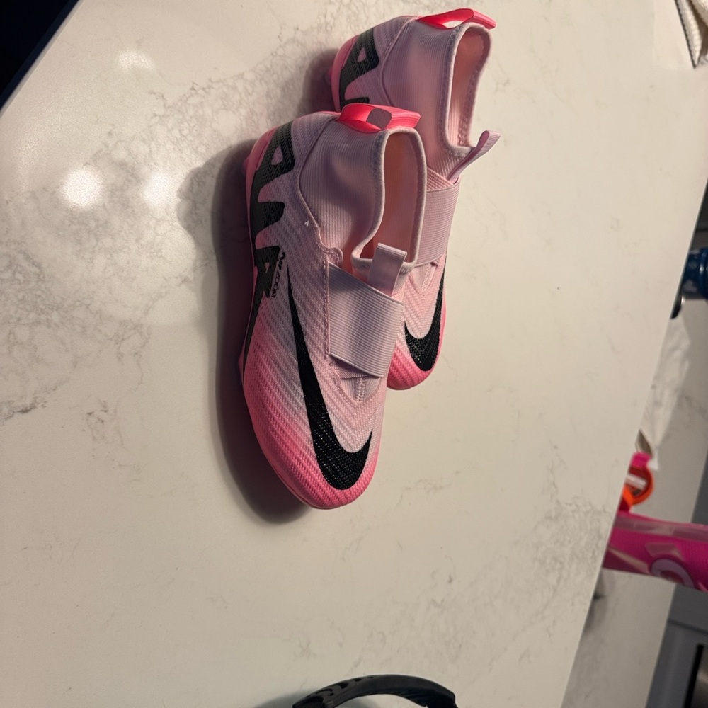 Nike Soccer Air Mercurial Outdoor Pink and Black Soccer Cleats